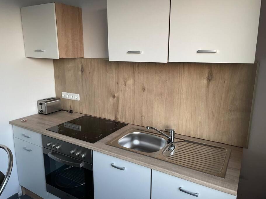 Tower View Apartment Любек Экстерьер фото